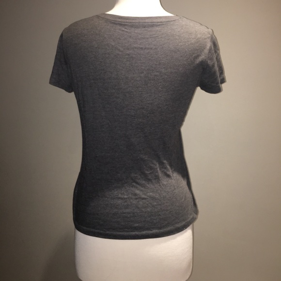 AEO grey tshirt size L - Picture 2 of 3